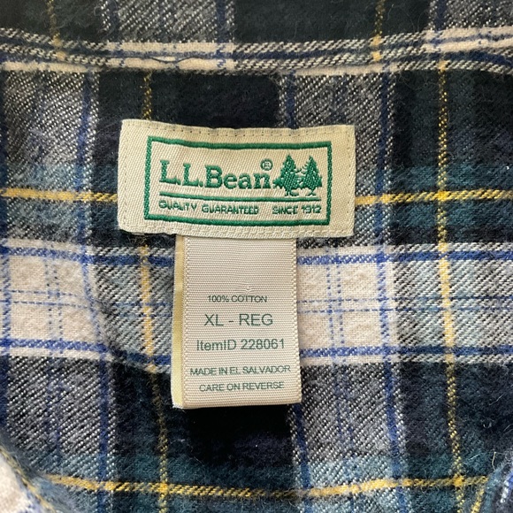 LL Bean Scotch Plaid Flannel Shirt Button Down
228061
Blue Green White
Men’s XL - Picture 6 of 7